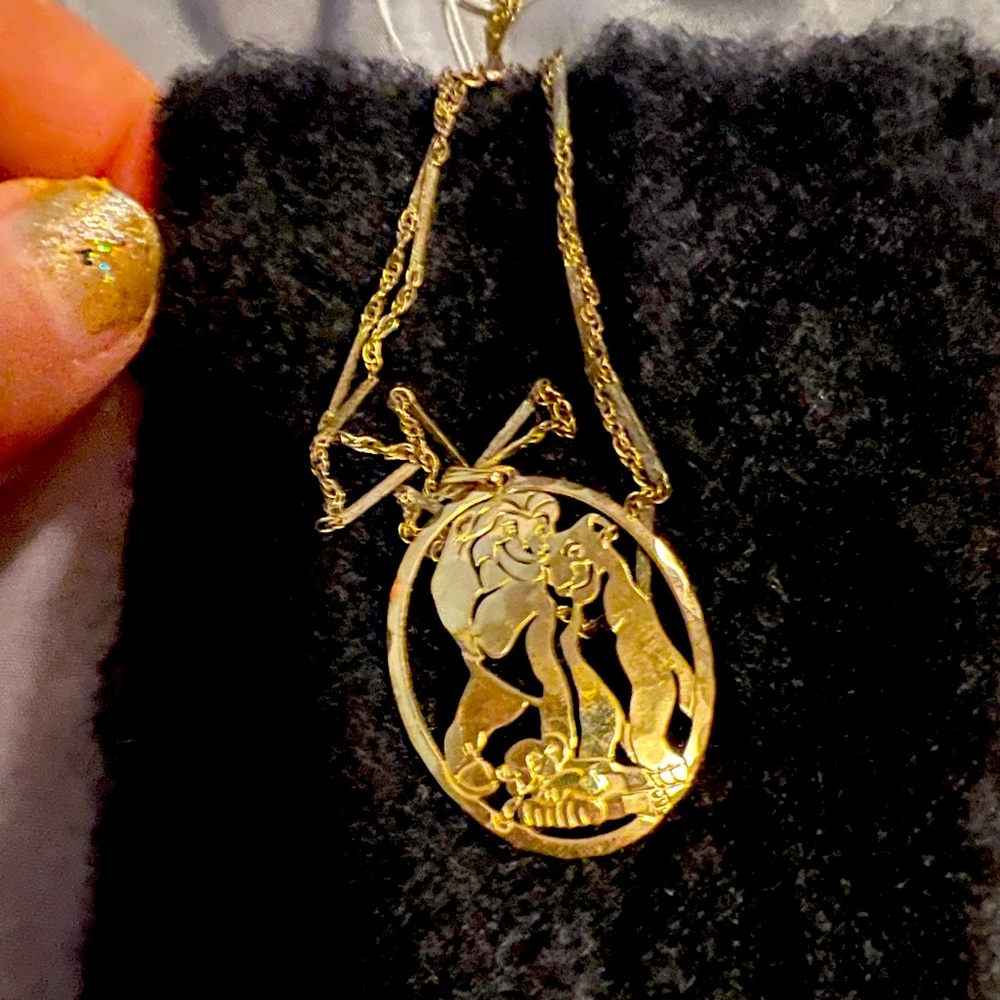 Gold Disney lion king necklace
